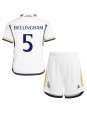 Billige Real Madrid Jude Bellingham #5 Hjemmedraktsett Barn 2023-24 Kortermet (+ Korte bukser)
